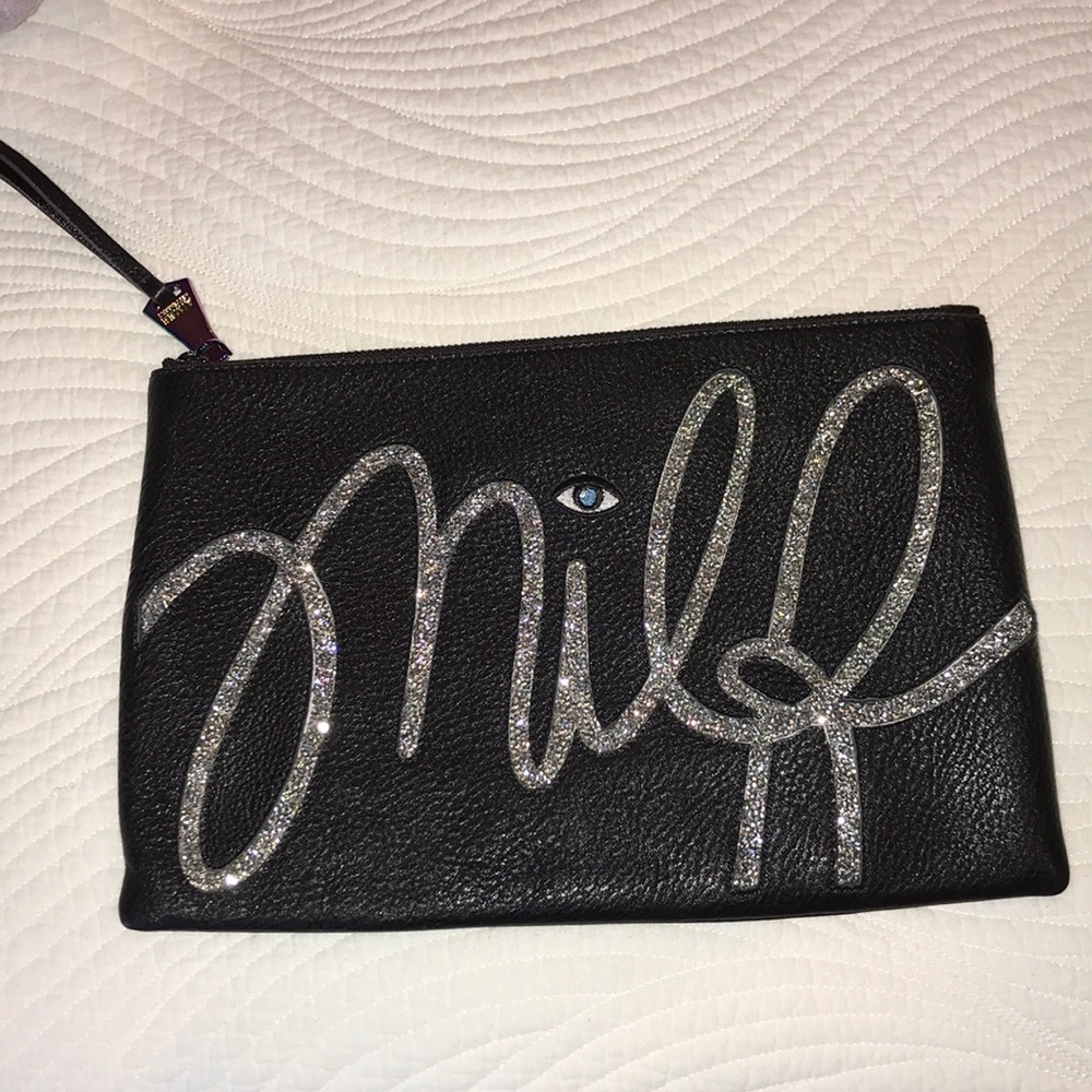 Black Clutch